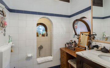Property slide 14