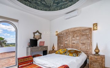 Property slide 16
