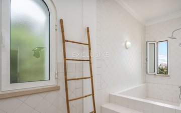 Property slide 17