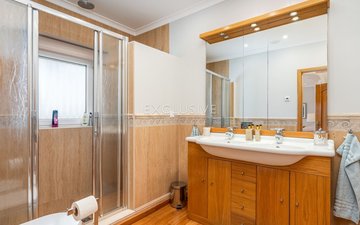 Property slide 17