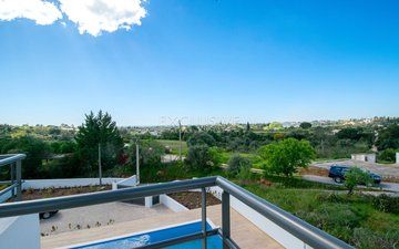 Property slide 25