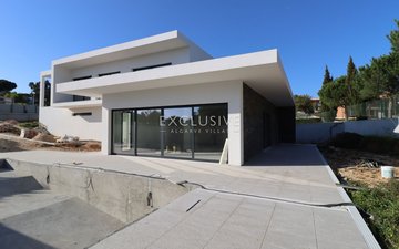 Property slide 14