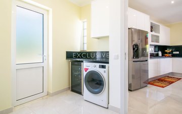 Property slide 14