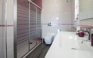 Property slide 24