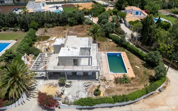 Property slide 22
