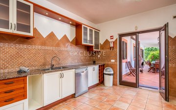 Property slide 19