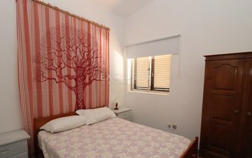 Property slide 24
