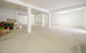 Property slide 31