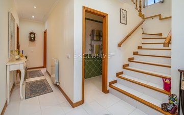 Property slide 22
