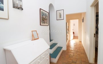 Property slide 21