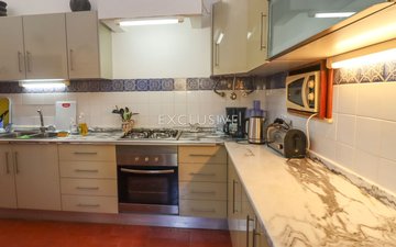 Property slide 16
