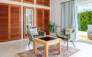 Property slide 14