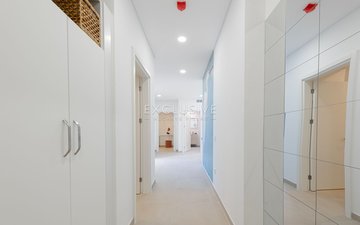 Property slide 27