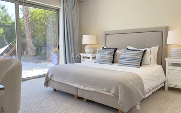 Property slide 18