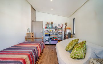 Property slide 23