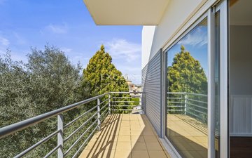 Property slide 23