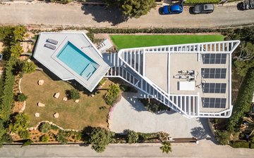 Property slide 7