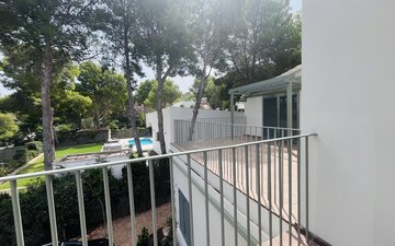 Property slide 40