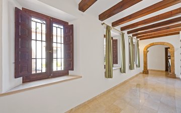 Property slide 33