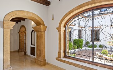 Property slide 34