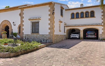 Property slide 41