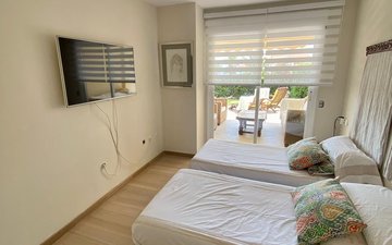 Property slide 15