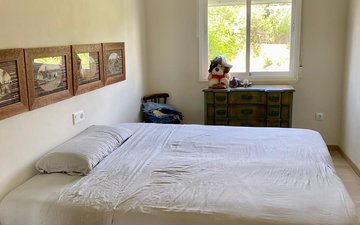 Property slide 16