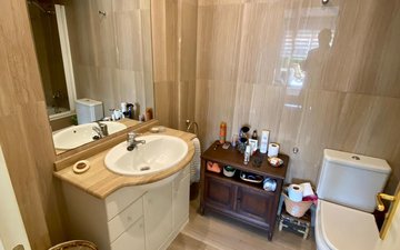 Property slide 19