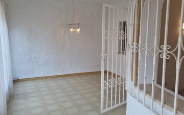 Property slide 5