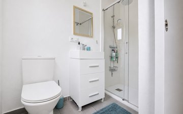 Property slide 14