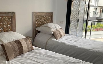 Property slide 10