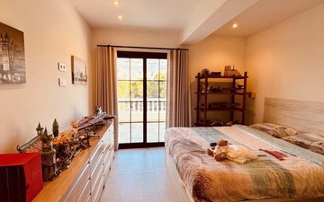Property slide 15