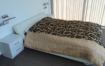 Property slide 18