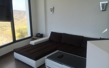Property slide 22