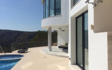 Property slide 41