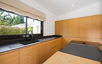 Property slide 7