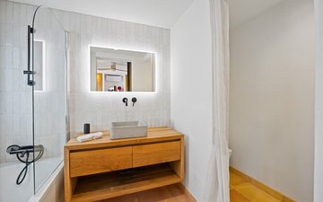 Property slide 24