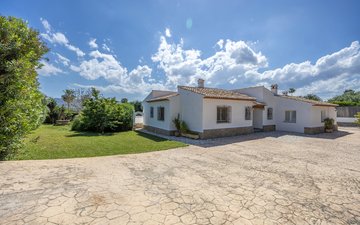 Property slide 49