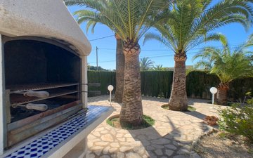 Property slide 18