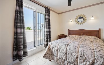 Property slide 25