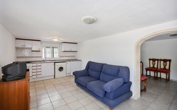 Property slide 30