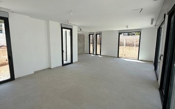 Property slide 4