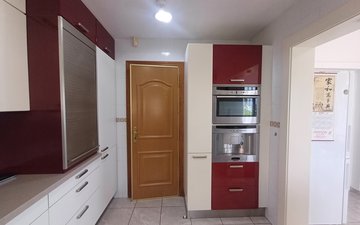 Property slide 10