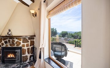 Property slide 18