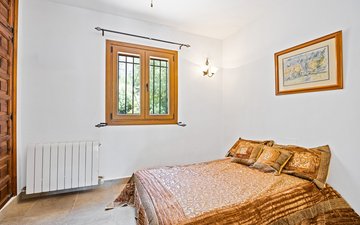 Property slide 23