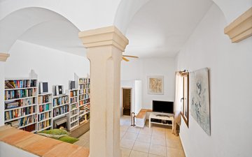 Property slide 31