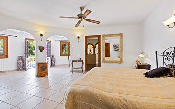 Property slide 37