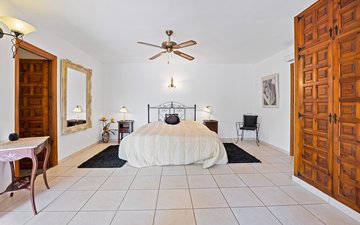 Property slide 38