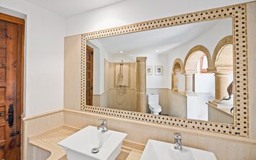 Property slide 46
