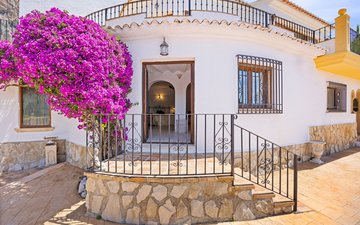 Property slide 49